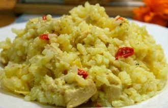Индейка с рисом и овощами в сливках