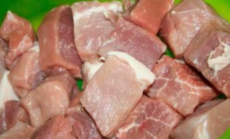 Шашлык из свинины в яблочном маринаде