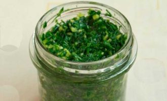 Зеленый соус для салата и мясных блюд