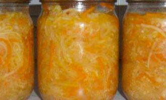 Салат по-корейски из кабачков, моркови и лука